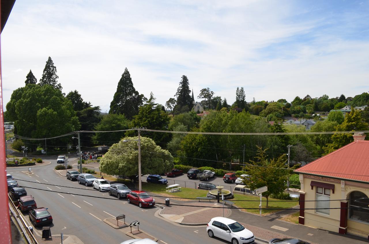 The Empire Hotel Deloraine Exterior photo